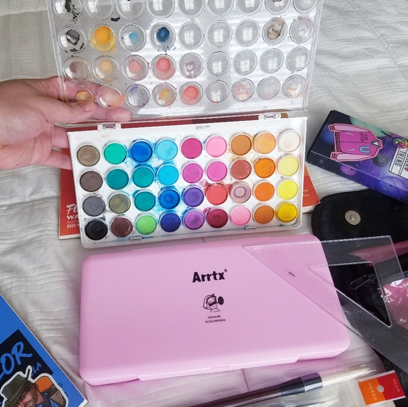 Huge Artist Art Bundle - Picture 3 of 11